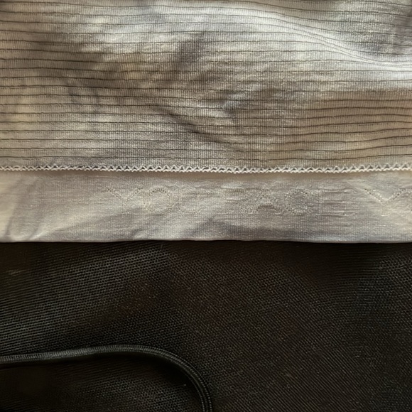 Swiftly Tech Racerback 2.0 Size 12 - Picture 5 of 9